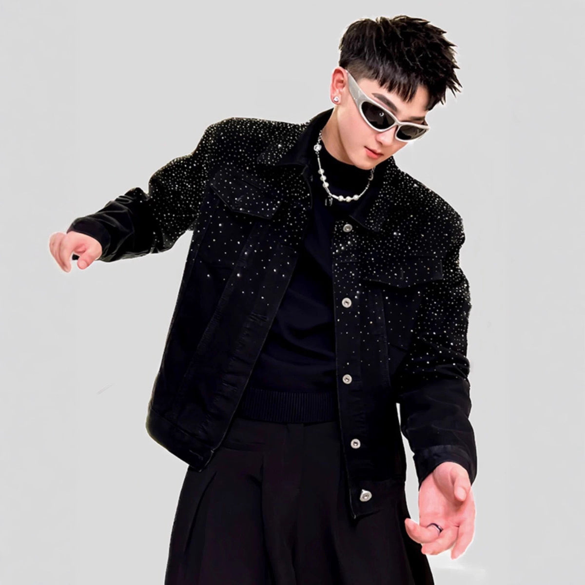 Men's Rhinestone Embellished Denim Jacket With Straight Fit