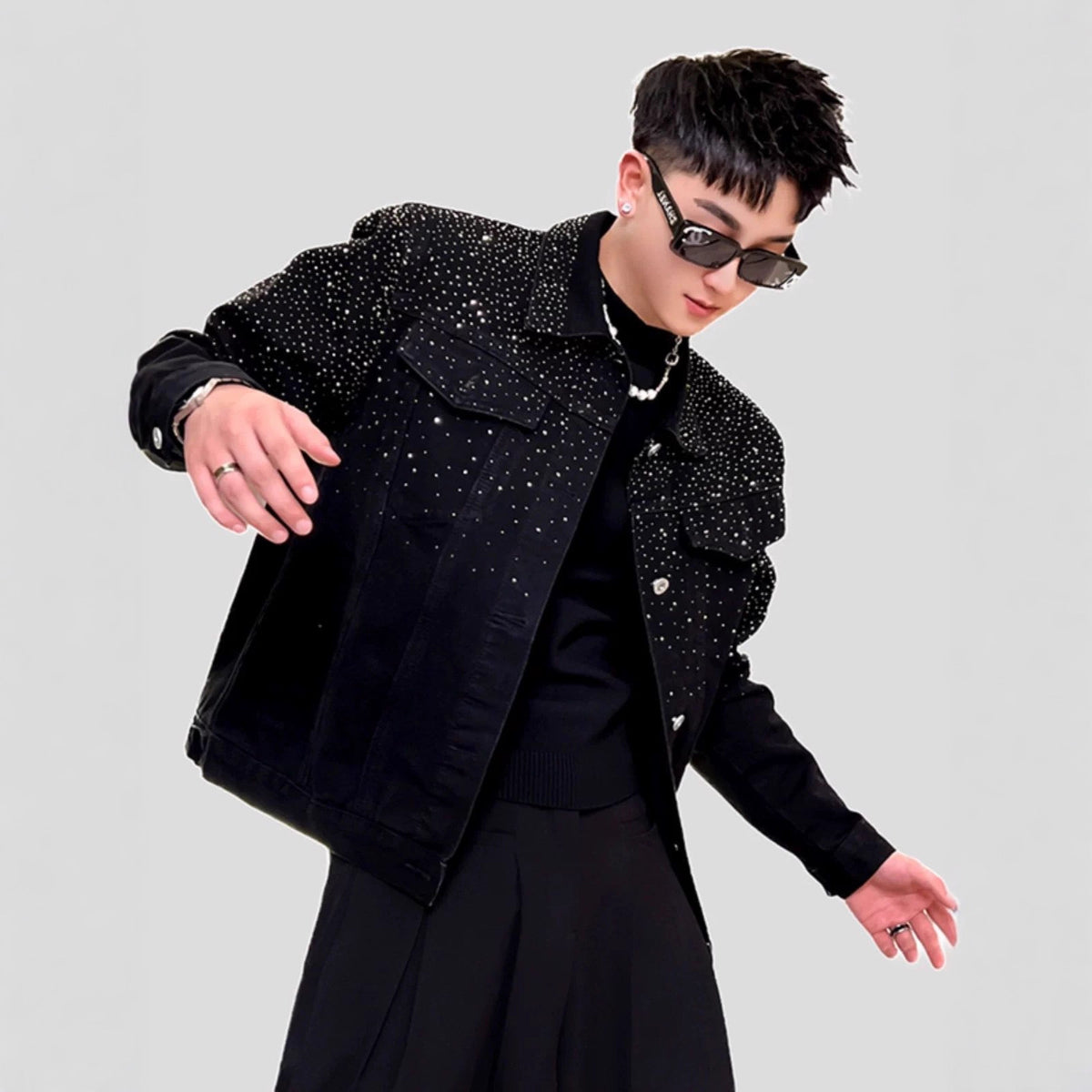 Men's Rhinestone Embellished Denim Jacket With Straight Fit